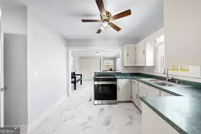 253 Edwards Street, Elberton, GA 30635 - Photo 5