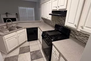 7082 Biltmore Trce, Lithonia, GA 30058 - Photo 7