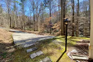 119 Cub Ln, Rabun Gap, GA 30568 - Photo 23