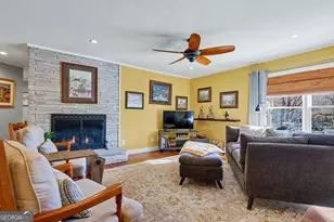 221 Valley St, Clayton, GA 30525 - Photo 11