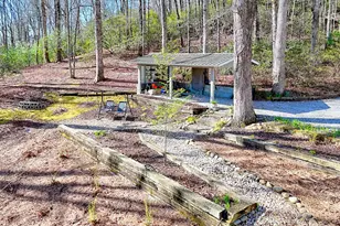 221 Valley St, Clayton, GA 30525 - Photo 5