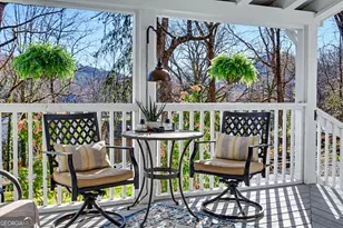 221 Valley St, Clayton, GA 30525 - Photo 9