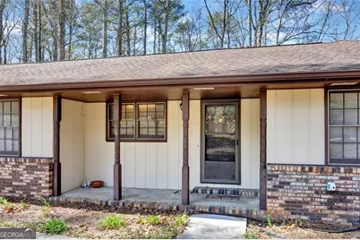 395 SW Cedar Lane SW, Conyers, GA 30094 - Photo 3