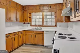 395 SW Cedar Ln SW, Conyers, GA 30094 - Photo 13