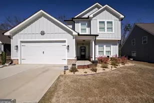 102 Richmond Dr, Statham, GA 30666 - Photo 1