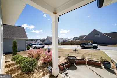 102 Richmond Drive, Statham, GA 30666 - Photo 3