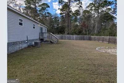 675 Fir, Jesup, GA 31545 - Photo 3