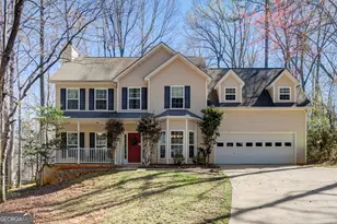 135 Valley Brook Dr, Newnan, GA 30265 - Photo 1