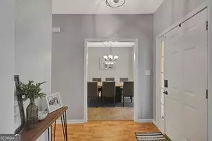 135 Valley Brook Dr, Newnan, GA 30265 - Photo 5