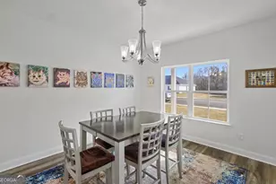 912 Meloney Dr, Hinesville, GA 31313 - Photo 3