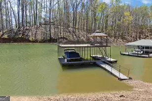 114 Blue Ridge Pl, Lavonia, GA 30553 - Photo 9