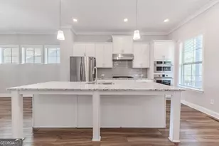 5051 Pinckney Ln, Peachtree Corners, GA 30092 - Photo 11
