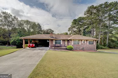 810 Sage Lane NW, Conyers, GA 30012 - Photo 3