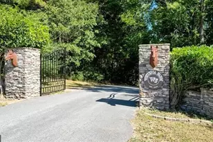 3055A Spring Hill Dr, Monroe, GA 30656 - Photo 3