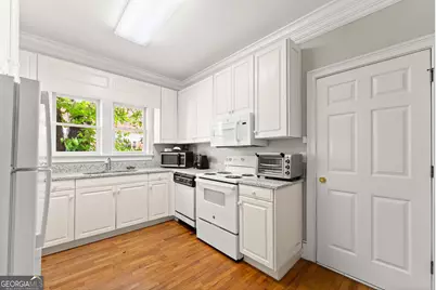 592 N Main Street, Cornelia, GA 30531 - Photo 11