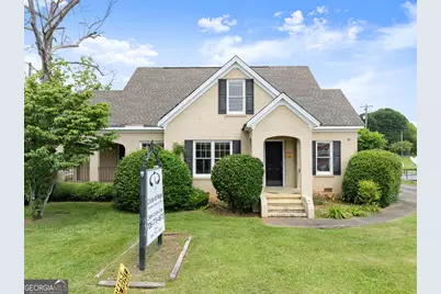 592 N Main Street, Cornelia, GA 30531 - Photo 1