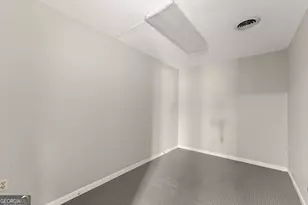 592 N Main St, Cornelia, GA 30531 - Photo 27