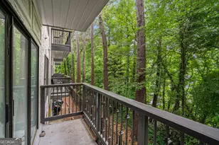 2106 Pine Heights Dr, Atlanta, GA 30324 - Photo 27
