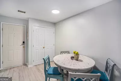 2106 Pine Heights Drive, Atlanta, GA 30324 - Photo 9