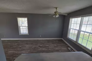 629 Hanson St, Macon, GA 31206 - Photo 9