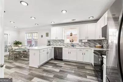 4363 Pond Edge Road, Snellville, GA 30039 - Photo 17