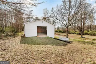 674 Yancey Rd, Arnoldsville, GA 30619 - Photo 19