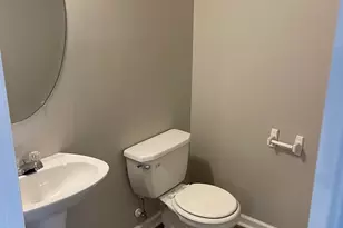 8220 Oakley Cir, Union City, GA 30291 - Photo 11