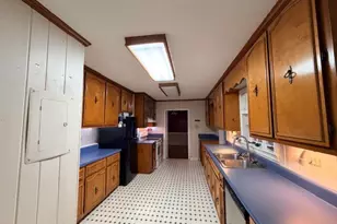 610 W Charlton St, Milledgeville, GA 31061 - Photo 11