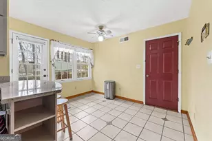 120 Chateau Cir, Fayetteville, GA 30215 - Photo 17