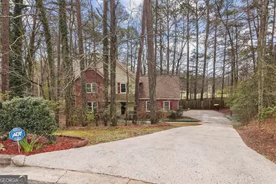 120 Chateau Circle, Fayetteville, GA 30215 - Photo 3