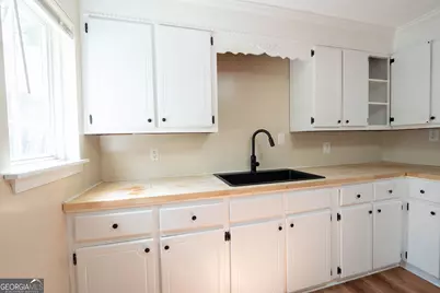 311 Dixon Street, Warner Robins, GA 31088 - Photo 17