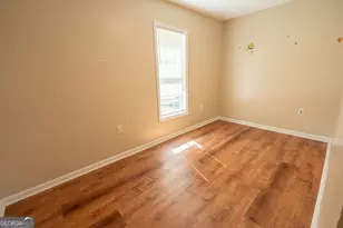 311 Dixon St, Warner Robins, GA 31088 - Photo 9