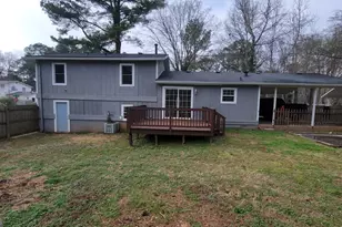 595 Lakeridge Dr SE, Conyers, GA 30094 - Photo 15