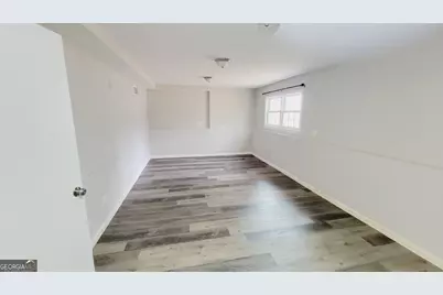 595 Lakeridge Drive SE, Conyers, GA 30094 - Photo 11