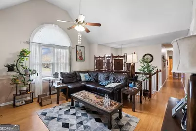 4050 Five Oaks Court, Powder Springs, GA 30127 - Photo 11