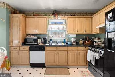 4050 Five Oaks Court, Powder Springs, GA 30127 - Photo 13