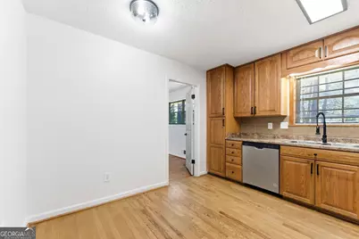 6614 Melandre Drive, Morrow, GA 30260 - Photo 11