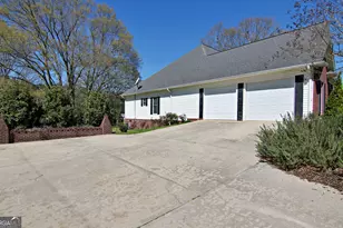 7893 Athens Rd, Carnesville, GA 30521 - Photo 3