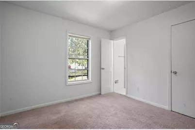 5809 Oakleaf Way, Stone Mountain, GA 30087 - Photo 19