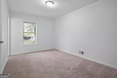 5809 Oakleaf Way, Stone Mountain, GA 30087 - Photo 15