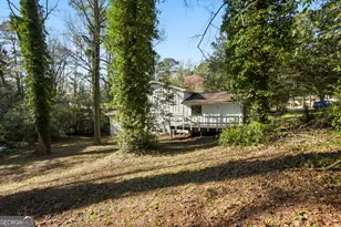5809 Oakleaf Way, Stone Mountain, GA 30087 - Photo 25
