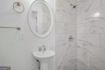 5809 Oakleaf Way, Stone Mountain, GA 30087 - Photo 23