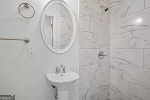 5809 Oakleaf Way, Stone Mountain, GA 30087 - Photo 23