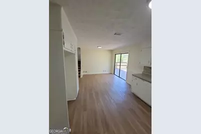 463 Rock Meadow Drive, Stone Mountain, GA 30088 - Photo 9