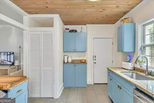 531 E 31st St, Savannah, GA 31401 - Photo 13