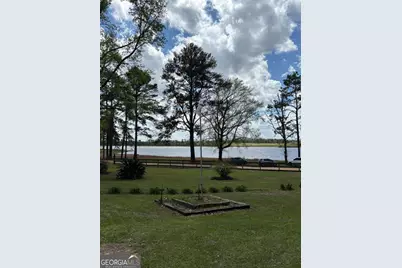 1565 East Lake Drive, Screven, GA 31560 - Photo 5