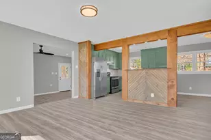 208 Cherry St, Toccoa, GA 30577 - Photo 21