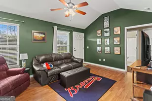 317 Teakwood Ct, Statesboro, GA 30458 - Photo 3