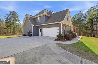 170 Emerson Ridge Trail, Senoia, GA 30276 - Photo 3