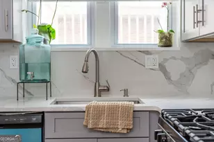 1058 Birch St SW, Atlanta, GA 30310 - Photo 25